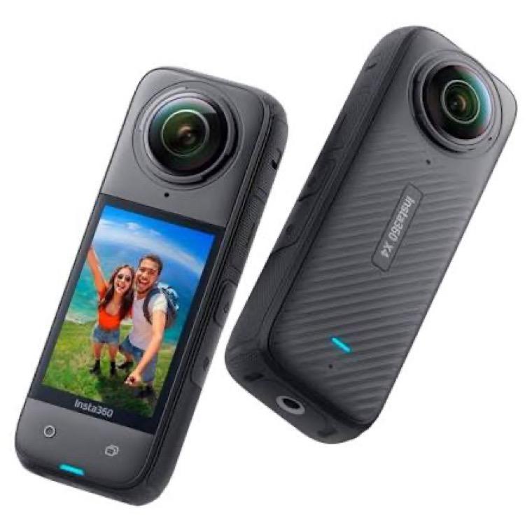 INSTA 360 X4